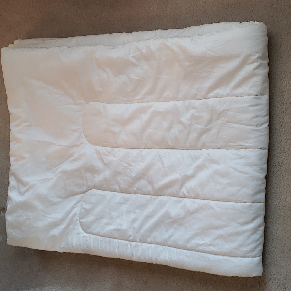 Ralph Lauren Twin Pearl comforter